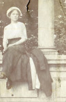 W Lozanie lub Brukseli - 1910 (to zdjęcie posiada różne opisy w internecie)