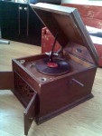 Gramofon z lat 60-tych