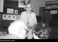 Maria Kownacka podczas odbiory nagrody czytelników Płomyczka w 1978 roku